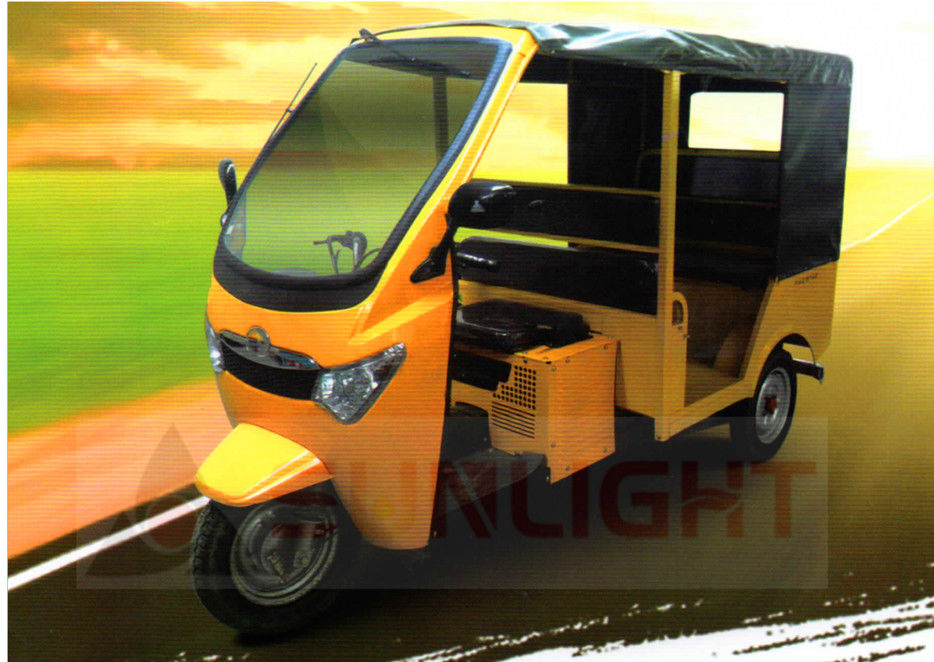 Pousse-pousse jaune de tricycle de Tuk Tuk Passager de roue de Bajaj 3 pour la nouvelle commande adulte de confort de conception fournisseur